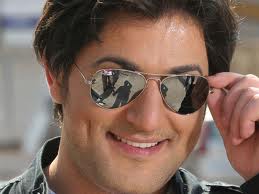 سيرا على خطى فضل شاكر ...ملحم زين يؤكد اعتزاله الفن والغناء