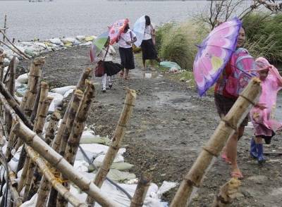 الفيلبين تستعد يوم الأحد القادم لوصول أقوى إعصار هذا العام