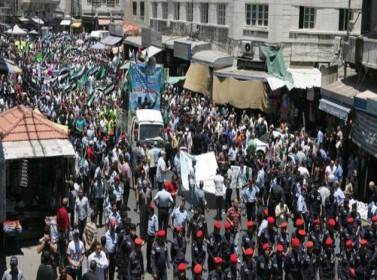 مسيرة الحسيني تهاجم السيسي وتندد بـالمجازر