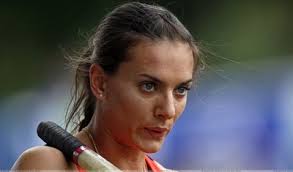 سياسي إيطالي يستقيل بعد أن تمنى  الإغتصاب  للاعبة رياضية