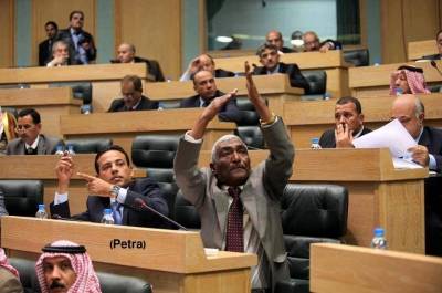 نعي النائب محمود الهويمل