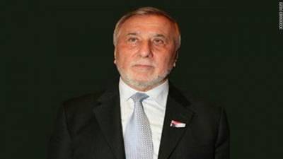 عشائر بني حسن تطالب بطرد السفير السوري وتصفه بالوقح والجاهل