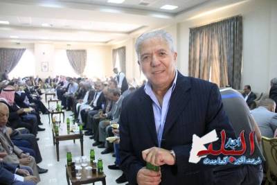 شاهد الصور : المهندس قصي محمود ابو هزيم يودع العزوبية بجاهة كبيرة قادها ايمن المجالي الى ديوان  آل الجزازي بالسلط