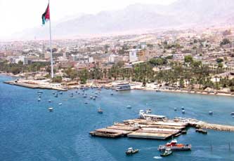 الميناء الجديد غير قادر على استيعاب ما كان يستوعبه الميناء المباع..