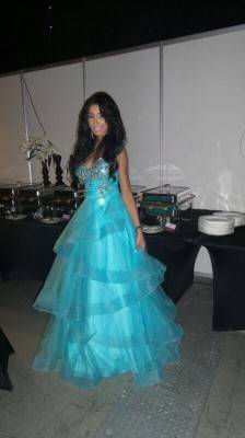 بالصور..بادي غارد  دنيا بطمة يثير سخرية الفيسبوكيون