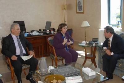 وزيرة التنمية تلتقي بعدة سفراء لبحث أوجه التعاون مع بلدانهم