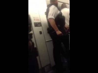 بالفيديو ... بريطاني خطف طائرة سعودية واجبر ركابها على التكبير !