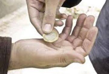 متسولون في العاصمة بنكهة اليانصيب