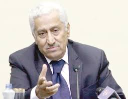 النسور يواجه على جبهتين