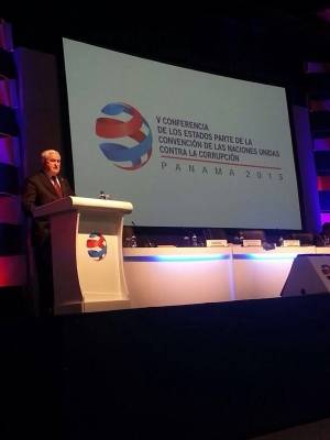 المشاركة في مؤتمر دولي حول مكافحة الفساد في بنما