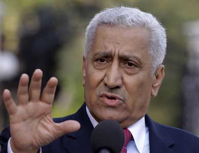 رئيس الوزراء الأردني: لا رأس كبير على الفساد