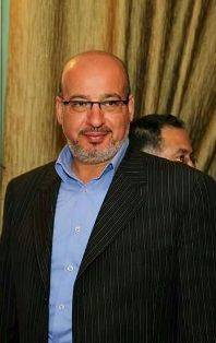 احترامي للحرامي ...إلي بالصف الأمامي.