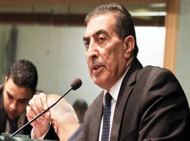 الطراونة سيجدد متابعته قضية أطباء الأسنان الغزيين