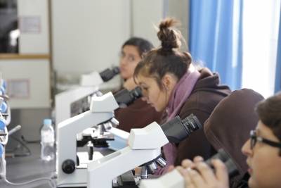 زيارة طلبة المدارس العصرية لجامعة العلوم التطبيقية الخاصة