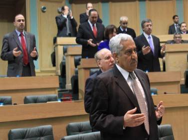 النسور يقرأ الفاتحة على روح نور !! صور