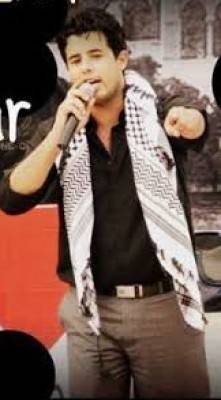 آملا أن يصل صوته .. جديد قاسم النجار  هزي بخصرك هزي ..وضع العرب بخزي .. فيديو