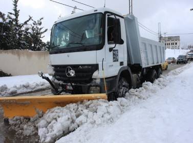 جامعات تؤجل دوام وامتحانات السبت