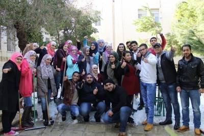 لسه فينا خير مبادرة العمل التطوعي في جامعة البترا