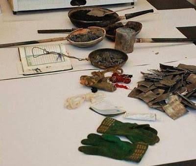 التحقيق مع مشعوذ سحر عائلة وأوهمهم بإخراج كنز بمنزلهم