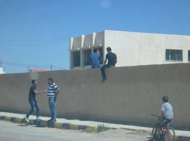 المزار الجنوبي: حرمان 43 طالبا منذ بداية التوجيهي