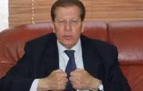 سيف الشريف: يسوؤه تقلب الناس.. وحضوره اقوى من الكلمات