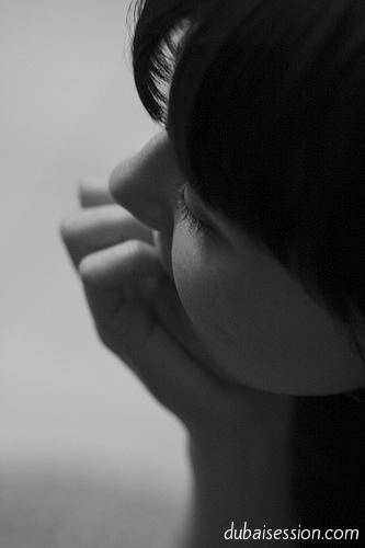 صور |مراهقة تنتحر لاعتقادها أنها سمينة وقبيحة