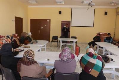 سلسة من دورات الدفاع المدني المتقدمة والشاملة لهيئة شباب كلنا الأردن في معان