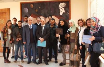 العلوم التطبيقية تخرج طلبة دورة التحليل المالي المتقدم باستخدام اكسل