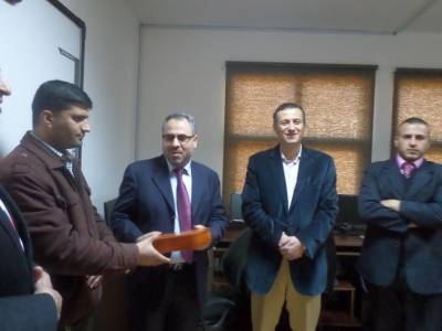 عين الباشا تفتتح مختبر للحاسوب في جمعية قتيبة بن مسلم