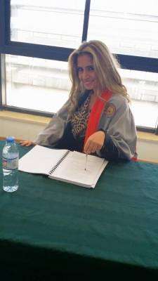 الف مبروك ..شهادة الماجستير بالقانون لابنة المحامي المخضرم فيصل البطاينة المحامية شروق