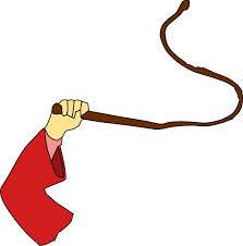 يحدث في مدارس العاصمة .. معلمان يجلدان الطلبة بطريقة التثبيت والجلد !!