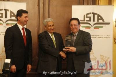 تحت رعاية رئيس الوزراء .. النائب امجد المسلماني وجمعية وكلاء السياحة والسفر يكرمان المبدعين في القطاع السياحي  شاهدوا الصور