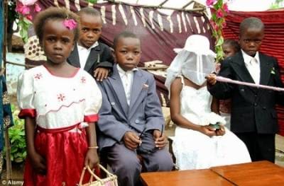 طفلة في العاشرة من عمرها ..تتزوج و تنجب و تفقد زوجها!!