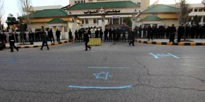 طرد السفير الاسرائيلي واشياء اخرى ..