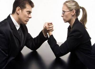 ما الأمور التي تتغلب فيها المرأة على الرجل؟؟