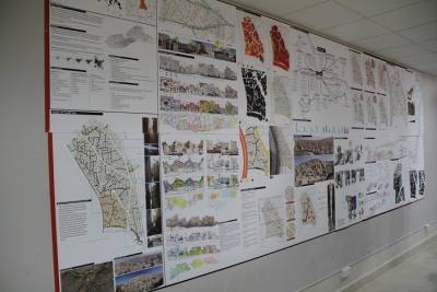 طلبة العمارة في جامعة البترا يقدمون تصاميم حضرية لواقع بعض المخيمات في الاردن