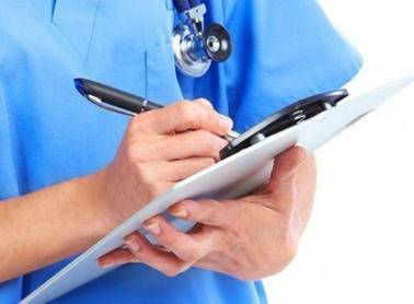 ممرض بمستشفى الأميرة بسمة يتعرض لضرب مبرح