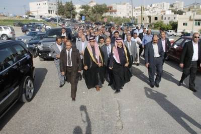 بالصور .. جاهة (آل ابو عميرة) ... (العوايشة) طلب و (الباشا كريشان) اعطى