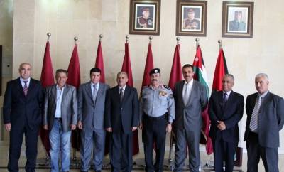 المدير العام لقوات الدرك يكرم عدداً من الضباط المتقاعدين