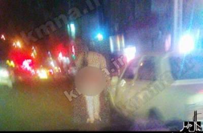 صورة: امرأة عارية تتنزه في شوارع مدينة إيرانية..!