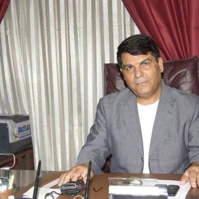 يسجل اختراعاً يعمل على تجميد النفط