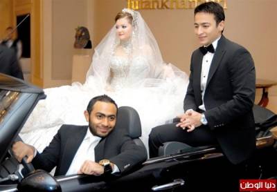 النجوم يكشفون: مواقف غريبة في ليلة العمر!