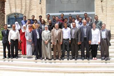 انتخاب رئيس وأعضاء مجلس طلبة جامعة الزرقاء للدورة 17