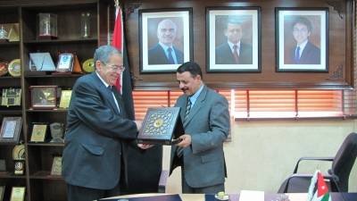 امين العدل يستقبل رئيس الهيئة الوطنية لمكافحة الفساد التونسية