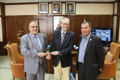 الوادي يستقبل مدير عام المعهد الوطني لتدريب المدربين ووفد من جامعة سوانزي البريطانية