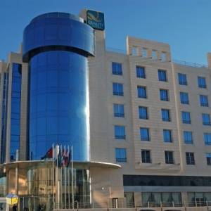 كواليتي سويتس أصبح فندق اياس