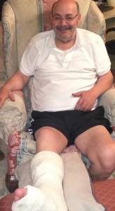 قدم المزرعاوي بالجبص .. سلامات