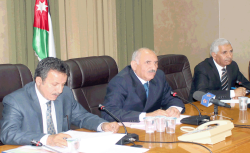 ذنيبات يترأس لجنة تخطيط موسعة لحماية امتحان الثانوية العامة