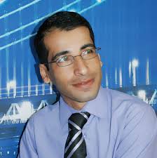 الفنان علو أبو علو ينثر عطر التراث الفلسطيني من عقر عكا العربية