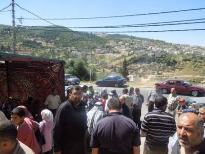 بنك الملابس في عجلون ..